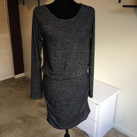 Banana Republic Ruched Gray Jersey Dress Sleeve - Picture 2 of 6